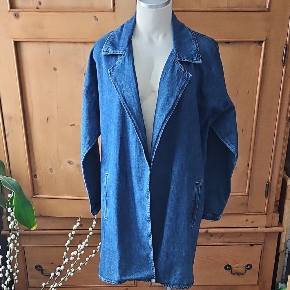 Forever 21 Denim Duster Jacket Size Small